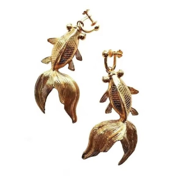 Gold Fish Dangle Earrings Women’s Ear Clips No Piercing Party Jewelry NEW - Picture 1 of 3